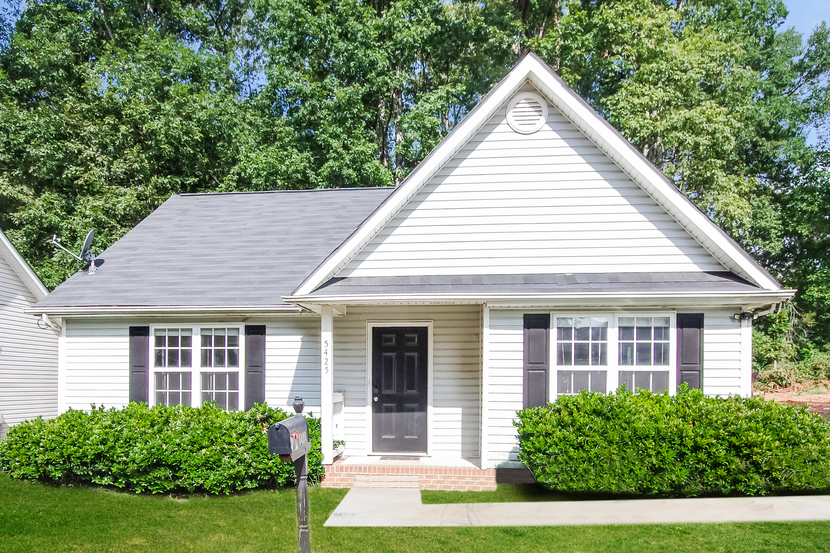 5425 Howard St Charlotte, NC 28269